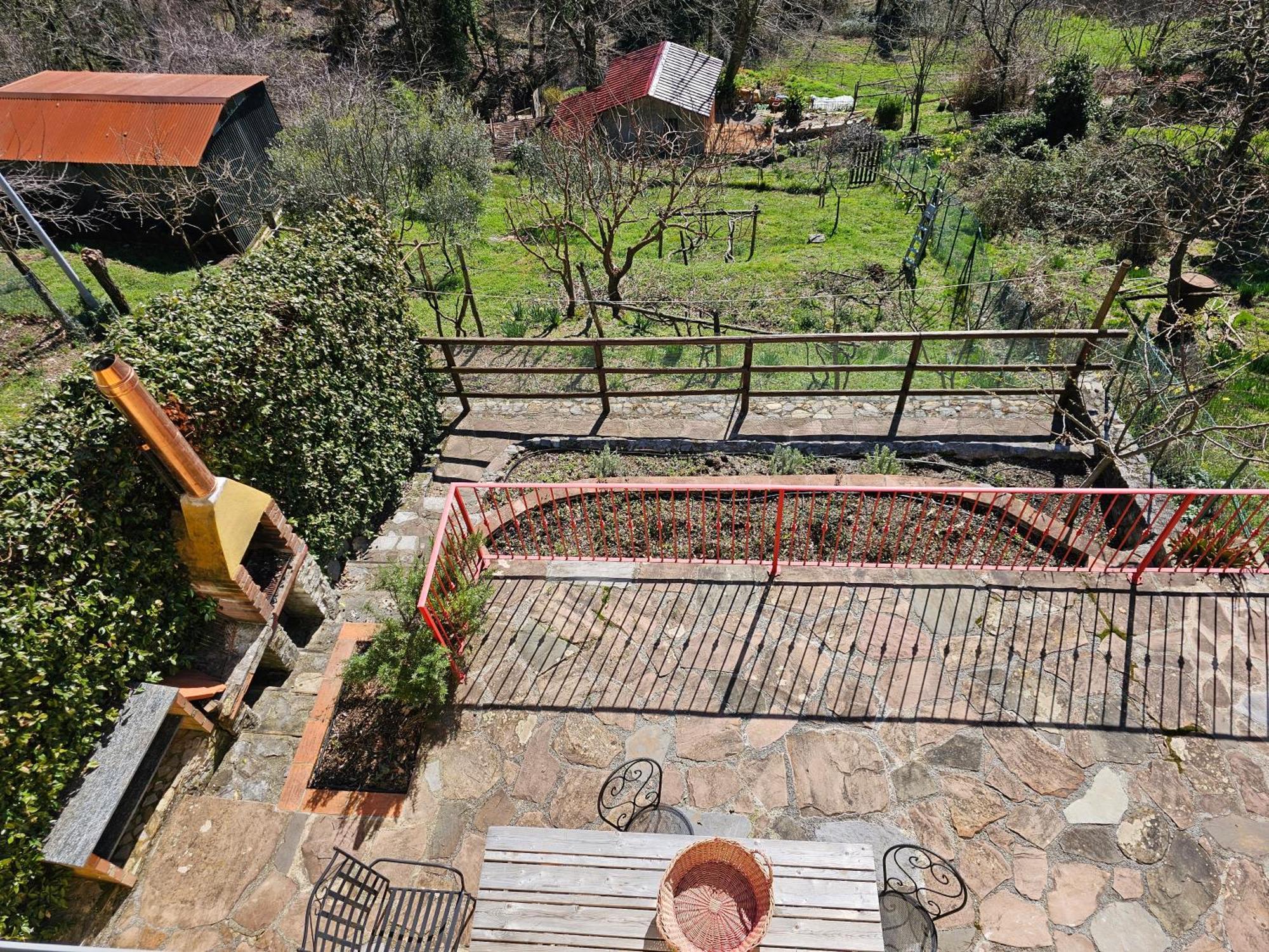 Deliziosa Casetta Sull'Appennino Toscano Montefegatesi Exterior photo
